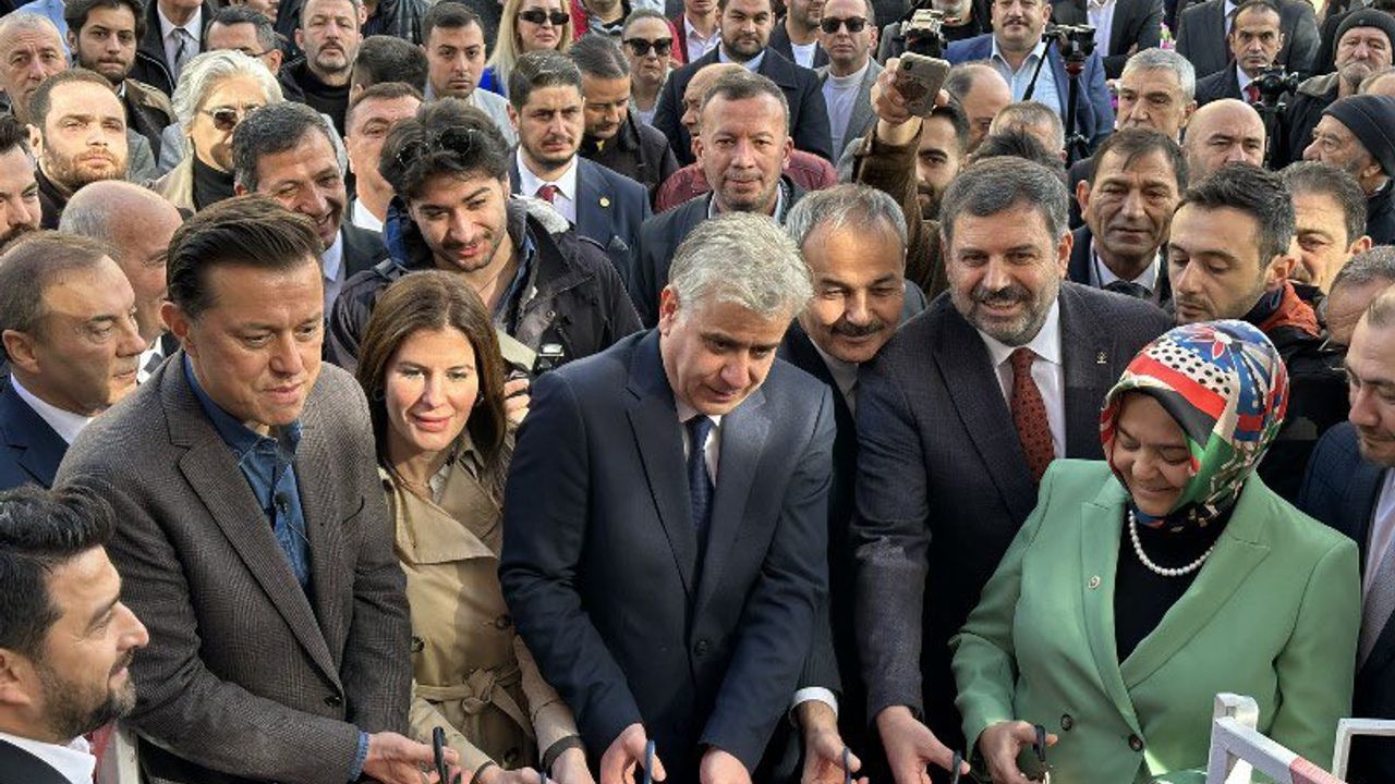 Nebi Hatipoğlu’ndan Kazım Kurt'a: Aşevi cevabı Kel zaten görünüyor