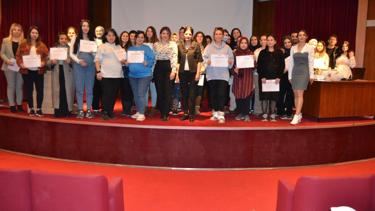 Özel Ümit'te gebelik eğitimleri devam ediyor