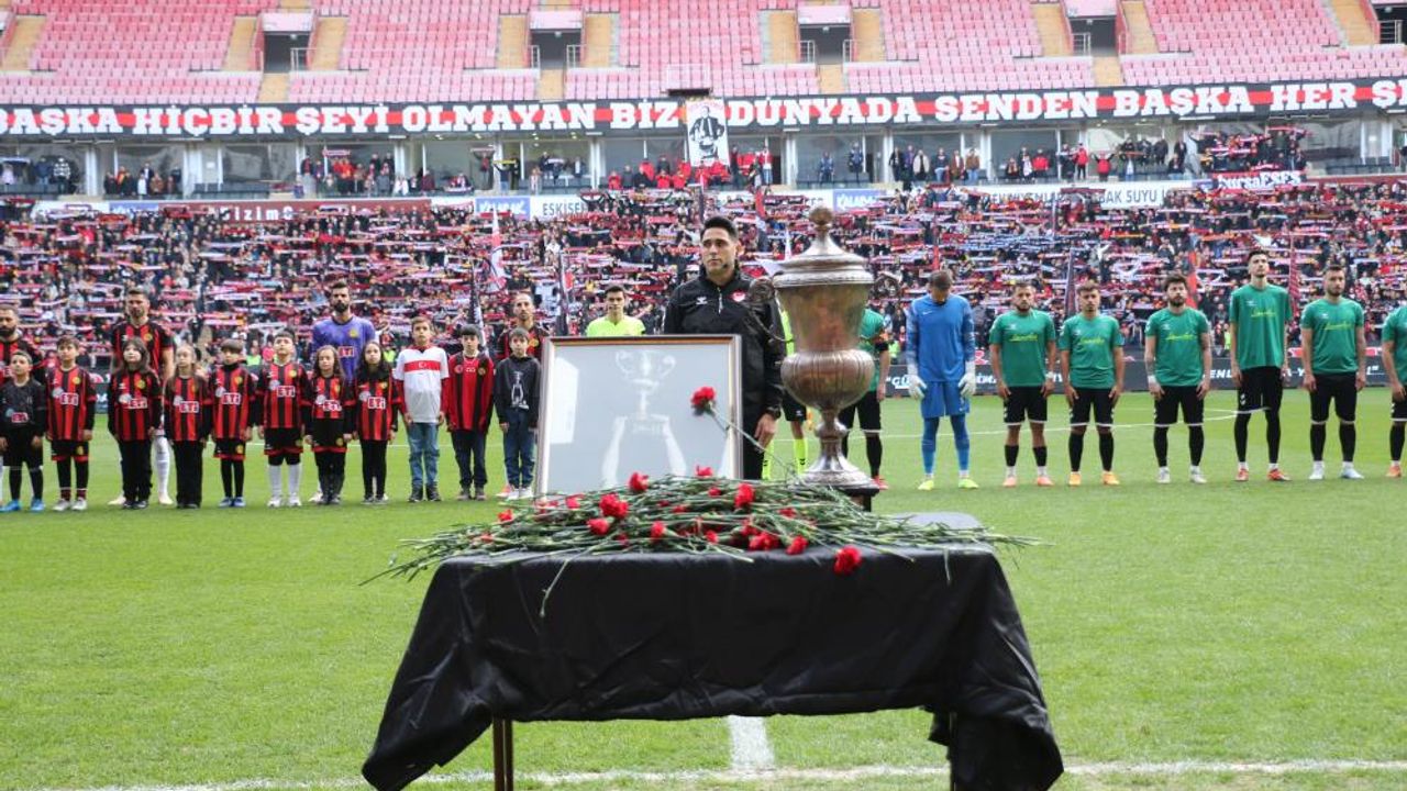 Eskişehirspor'umuz 3 puanı 4 golle kazandı