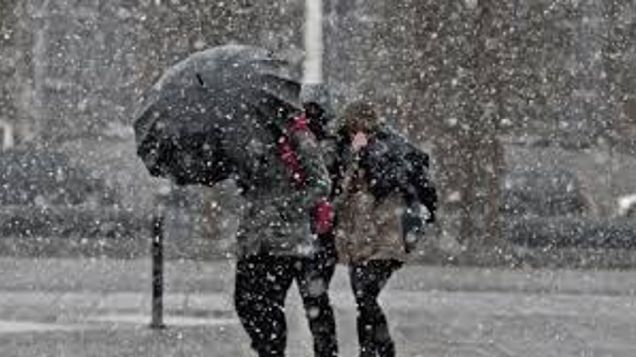 Eskişehir'de yağmurlu ve karla karışık yağmurlu hava bekleniyor