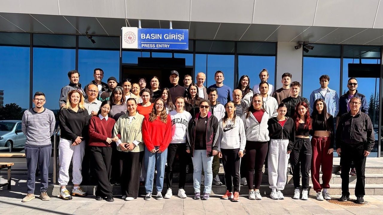 Kırkyedi hakem adayı mezun oldu