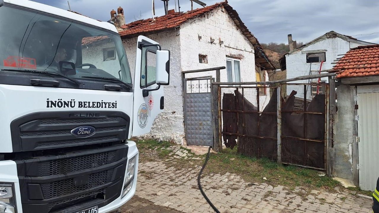 İnönü'de ev yangını