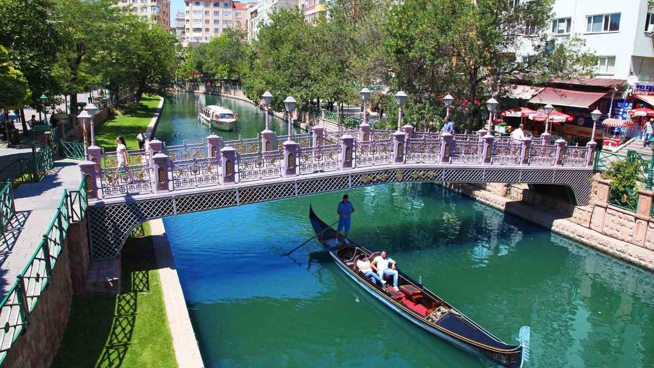 Büyükşehir’den bayram düzenlemesi