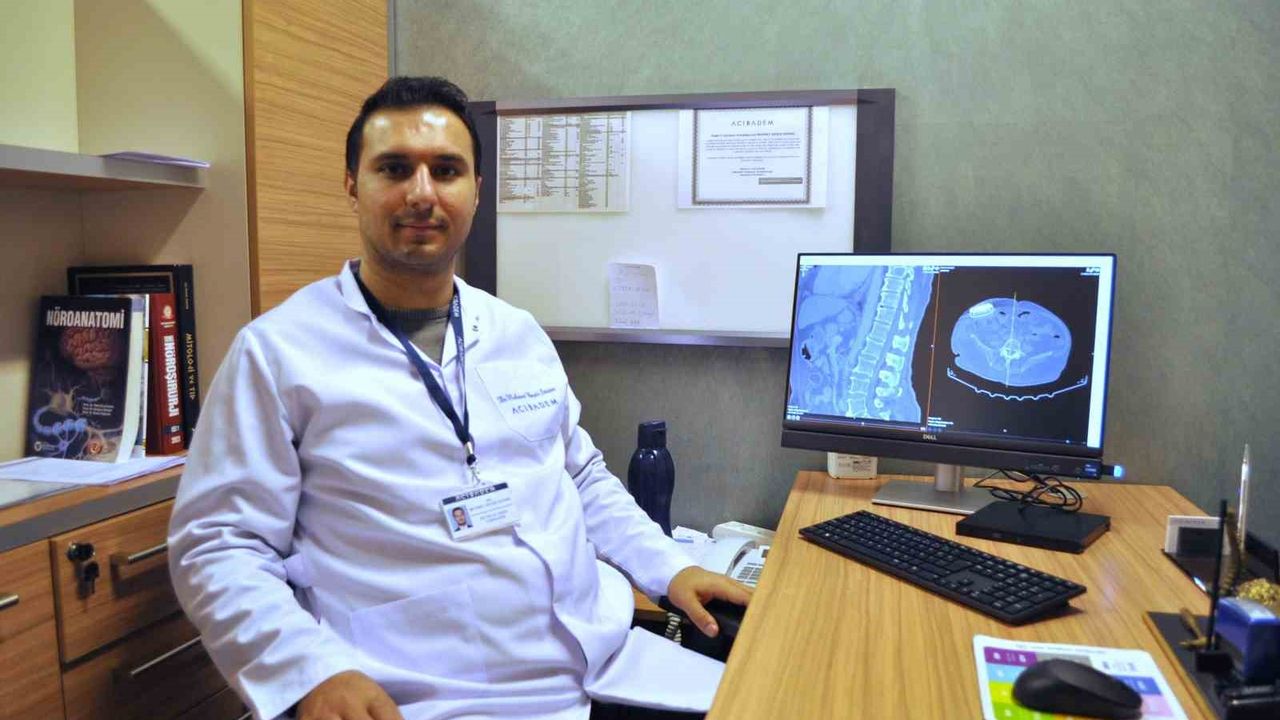 (ÖZEL) Gelişmiş teknoloji yeni versiyon baklofen pompası Türkiye’de ilk defa Eskişehir’de implante edildi