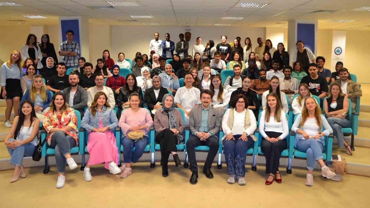 ESOGÜ TÖMER’den Mezunlar Günü