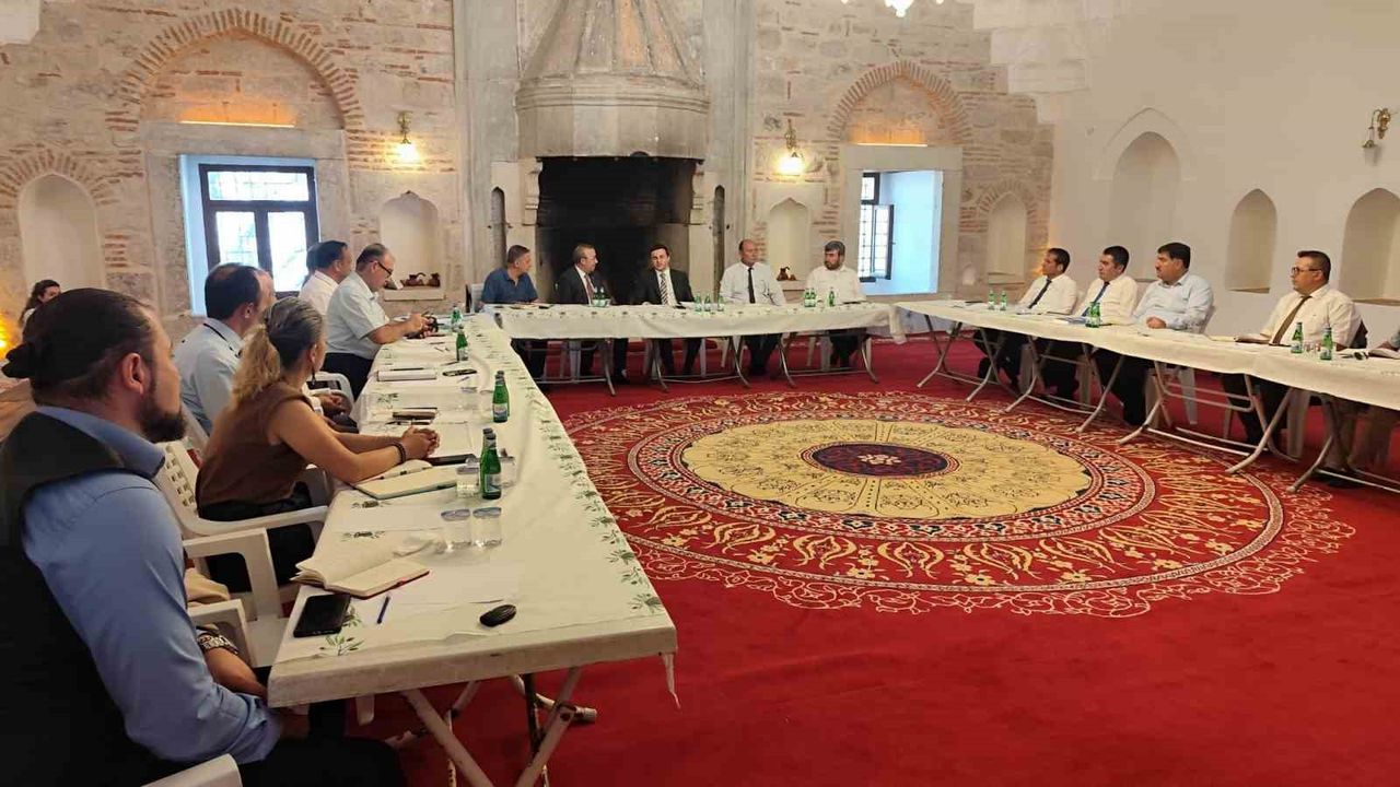İlçe milli eğitim müdürlerinin katılımıyla koordinasyon toplantısı yapıldı