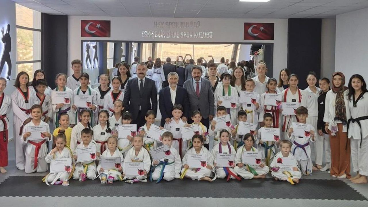 Milli sporcular geleceğe emin adımlarla ilerliyorlar