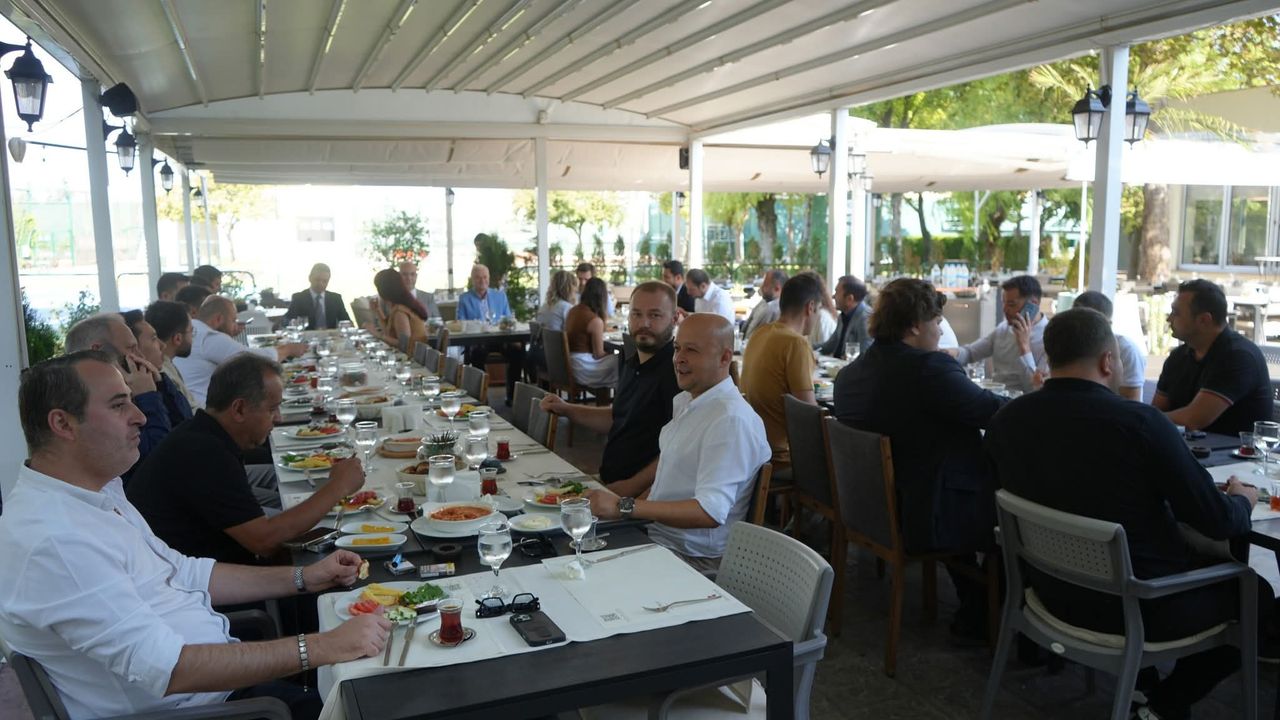 Genç Girişimciler Kurulu Tanışma Toplantısında Yeni Dönem Vizyonu Paylaşıldı