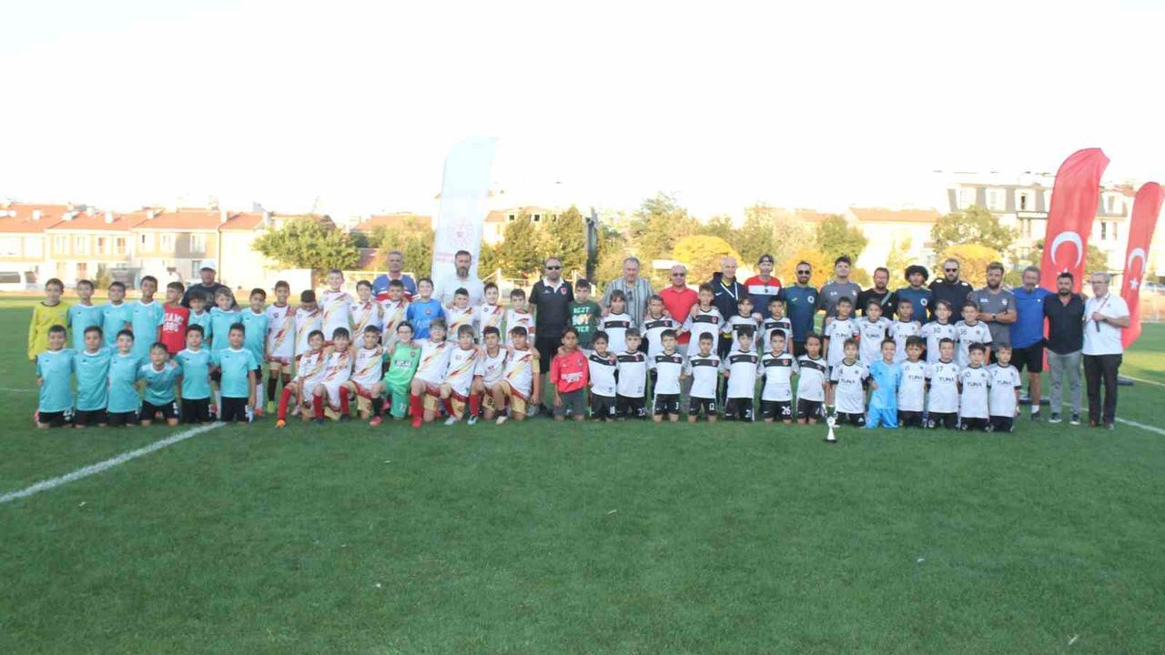 Eskişehir’de U10 Mini Minikler Turnuvası sona erdi