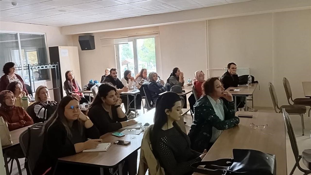 Yenidoğan Canlandırma Programı (NRP) eğitimi başladı