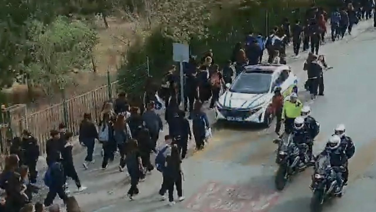 Polis ekiplerinin okul çevrelerinde denetimleri sürüyor