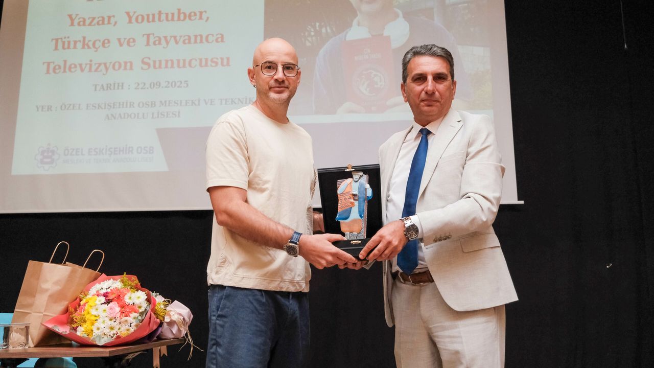 “TAYVAN ADAM” Rıfat KARLOVA, Özel EOSB Mesleki ve Teknik Anadolu Lisesi’nde Öğrencilerle Buluştu