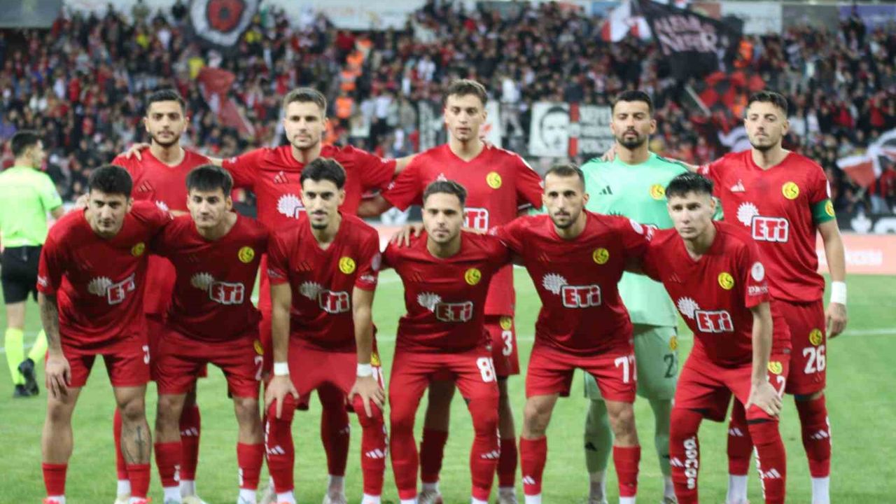 Türkiye Ziraat Kupası: Eskişehirspor: 0 - Muğlaspor: 3