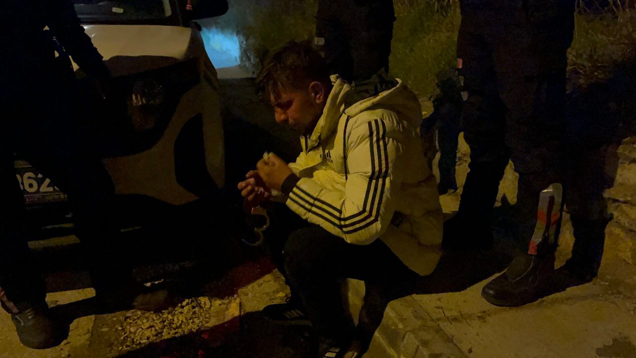 Polisten kaçan ehliyetsiz sürücü ve babasına 57 bin TL para cezası