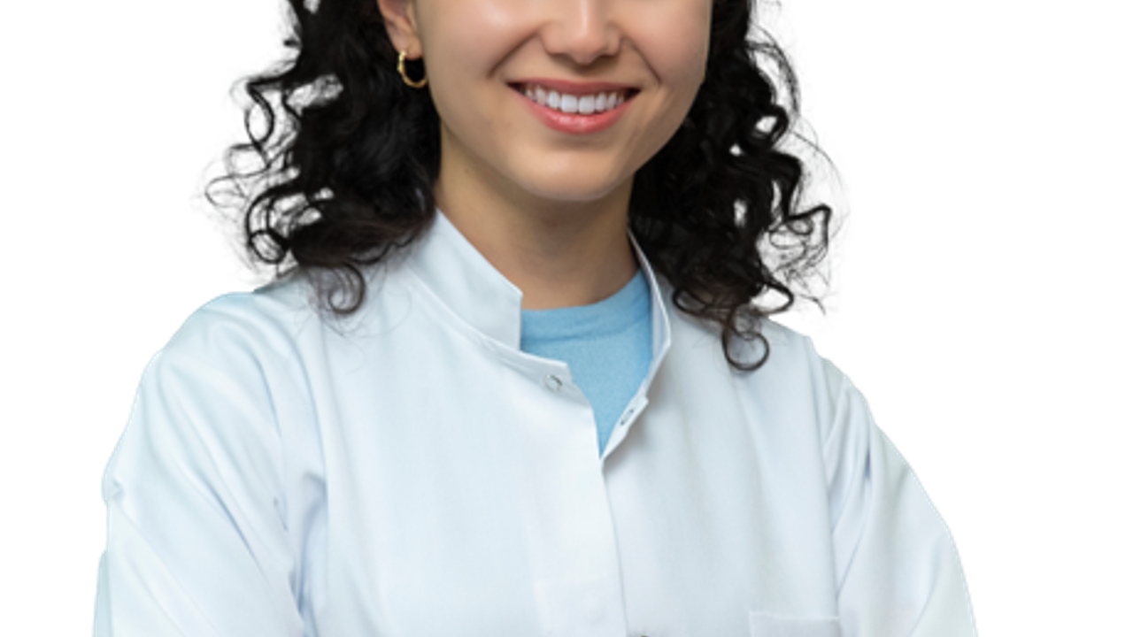 Diş Hekimi Hayrunnisa Batur: "Sosyal medya, gülüş estetiği talebini arttırdı"