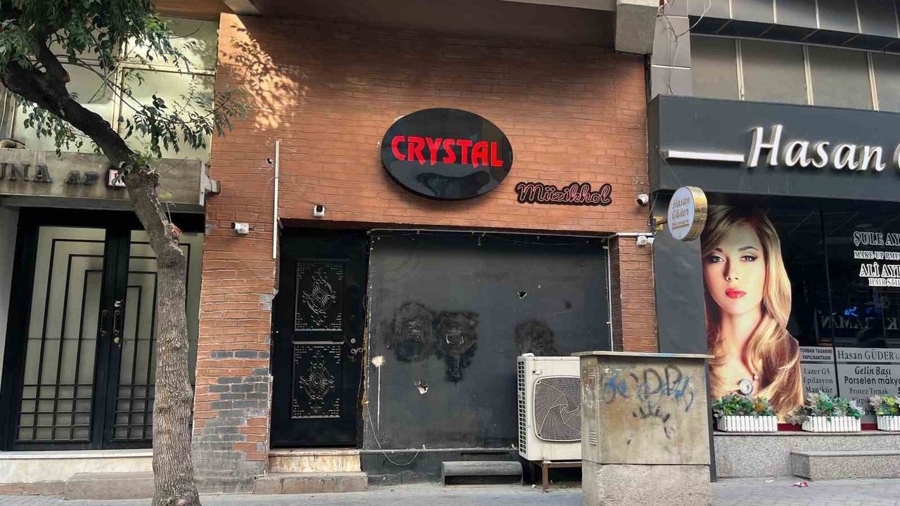 Yaşlı kadının rahatsız olduğu için şikâyet ettiği eğlence mekanı mühürlendi