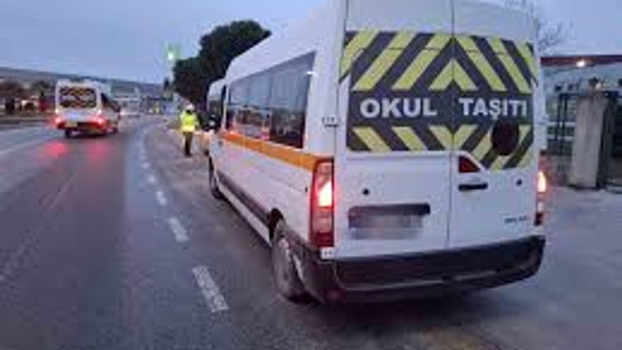 Denetlenen 157 servis aracından 4'ünün kusurlu olduğu belirlendi