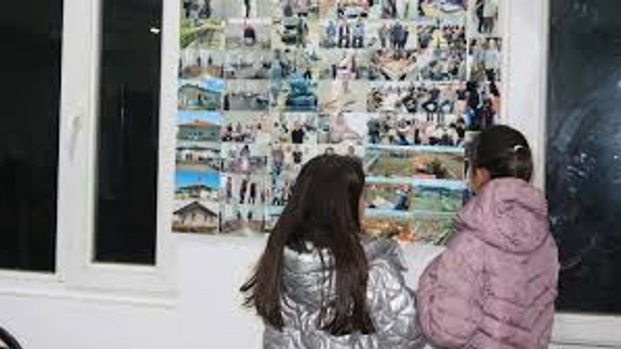 Geçmişi duvarlarda yaşatıyorlar