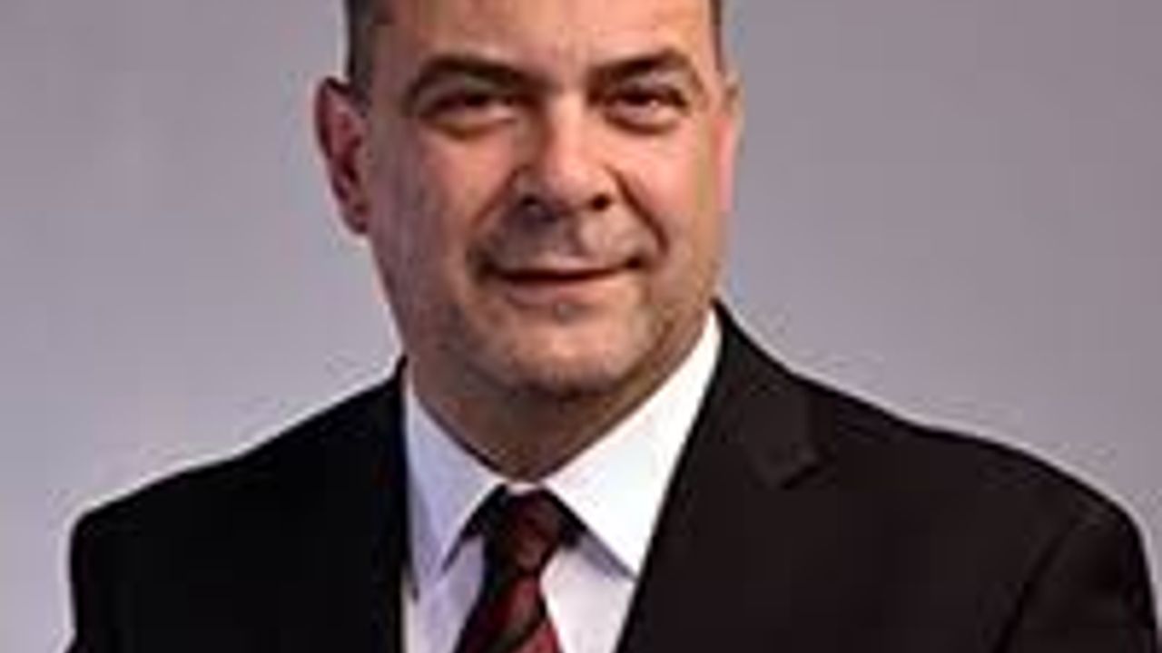 İhracat Artıyor, Ancak   Üretim ve Yatırım Güçlendirilmeli