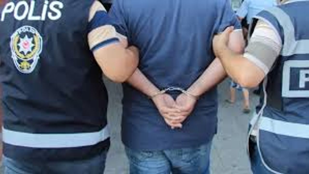 Çeşitli suçlardan aranan 160 şahıs yakalandı