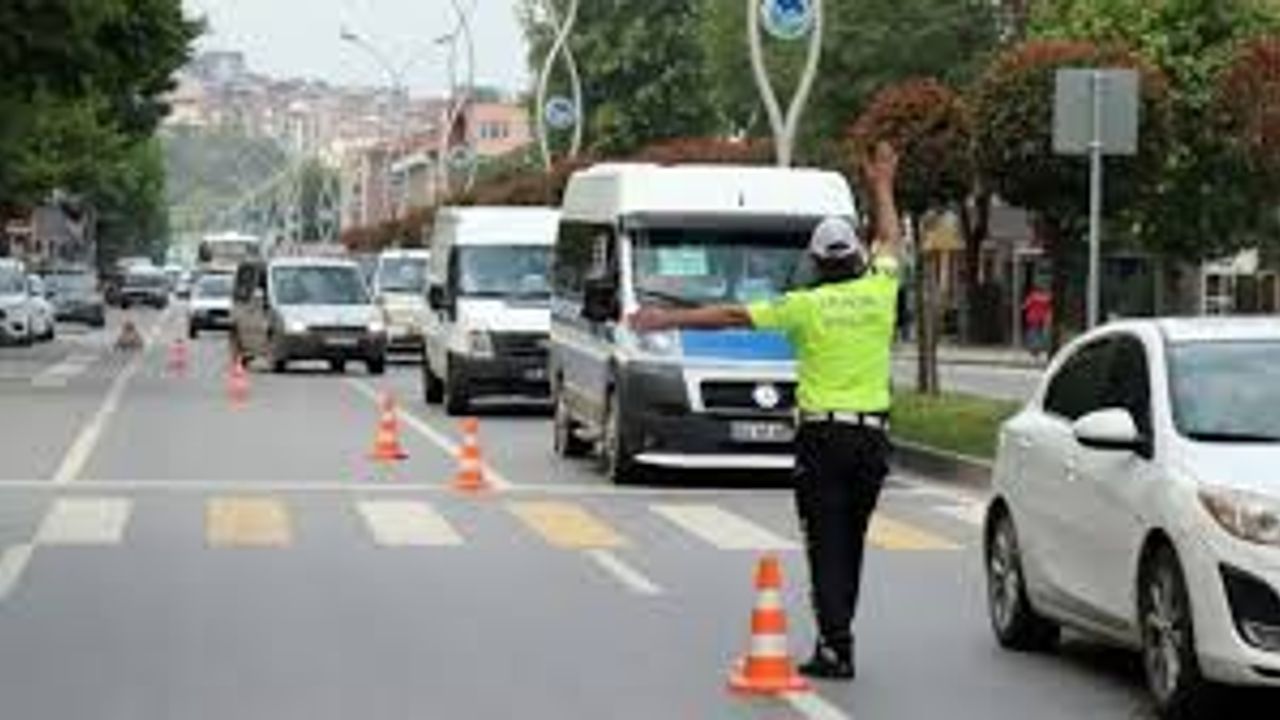 Eskişehir'de 382 araç trafikten men edildi