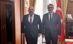 Başkan Hamamcı, Milletvekili Dönmez’i ziyaret etti