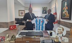 “ESKERDER'DEN CEMEVİNE ZİYARET.”