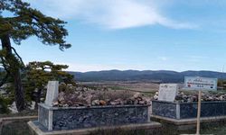 Doğan Baba ve gelininin mezarında bakım ve onarım çalışmaları tamamlandı