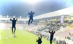 Milletvekili Hatipoğlu: "Bu sevdaya ağ örülmez, biz o ağa tırmanırız!"