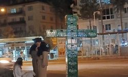 Bira kasalarından haç işareti oluşturan 3 şahıs gözaltına alındı