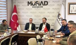 MÜSİAD Ankara Şube Başkanı Fatih Bilal Yülek ve Yönetim Kurulu üyeleri, MÜSİAD Eskişehir Şubesini ziyaret etti.