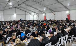 Vakıflar Bölge Müdürlüğü Eskişehir'de iki noktada iftar Çadırı kuruyor