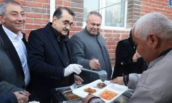 Fatih Dönmez’den Mahmudiye ve Çifteler’de Ramazan mesaisi