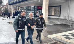 Bakan Gürlek'in tapu kayıtlarını sorgulayan tapu müdürü tutuklandı