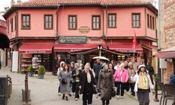 Termometreler düştü, kalabalık azalmadı: Eskişehir'de hafta sonu yoğunluğu