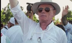 Hacılar Kabe'ye Kazım Kurt Küba 'ya