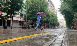 Eskişehir'de beklenen yağmur geldi