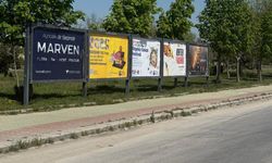 Eskişehir Büyükşehir'den izinsiz reklam panolarına müdahale!