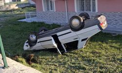 Virajı alamadı Bahçe Duvarından atlayıp Avluya Uçtu