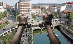 Cezavi firarisi teslim oldu