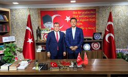 Hatipoğlu'ndan MHP'ye Hayırlı Olsun Ziyareti