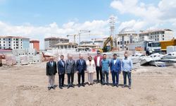 Gürcan ve Albayrak Kocakır TOKİ Konutlarını inceledi