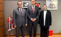Hacıdan Gelen Hatipoğlu'na Milletvekilleri,İl Koordinatörü ve İl Başkanından Ziyaret