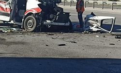 Trafik kazası: 1 ölü, 4 yaralı
