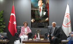Başkan Ünlüce'den Adnan Karamanlı'ya Tebrik Ziyareti