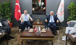 YRP 'den Adnan Karamanlı'ya Tebrik Ziyareti