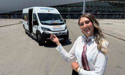 Eskişehir'de üniversite mezunu kadın servis şoförü 'olmaz' diyenlere inat direksiyon sallıyor
