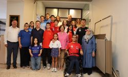 Başkan Ünlüce, Şampiyon Sporcuları Ağırladı