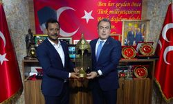 BBilgesoy Okullarından MHP 'ye Ziyaret