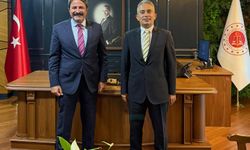 Hasan Kalın'dan Cumhuriyet Başsavcısı Ferhat Deniz'e Hayırlı Olsun Ziyareti